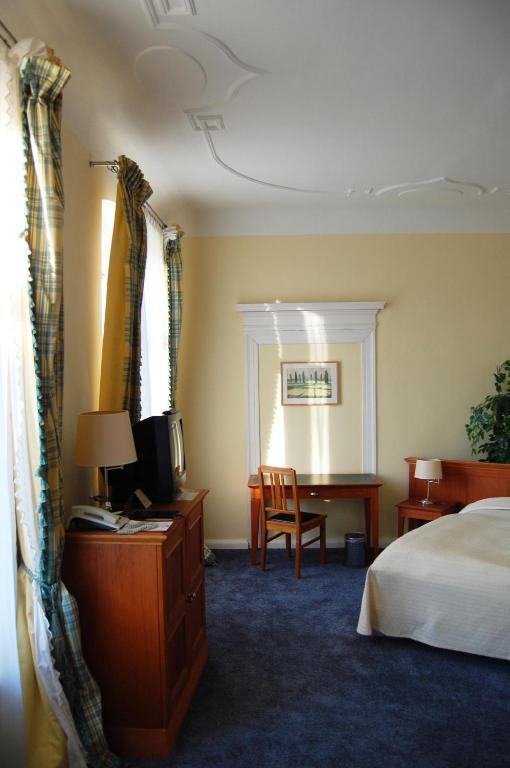 Hotel Vierseithof Luckenwalde Room photo