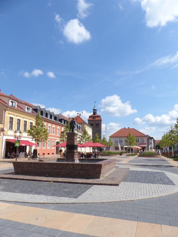 Hotel Vierseithof Luckenwalde Exterior photo